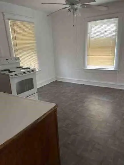 4137 Virginia Avenue, Kansas City, MO 64110 - #2