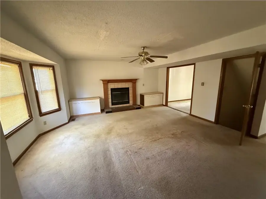 1101 Somerset Circle, Lawrence, KS 66049 - #3
