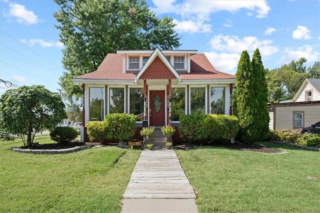 12910 Grandview Road, Grandview, MO 64030 - #1