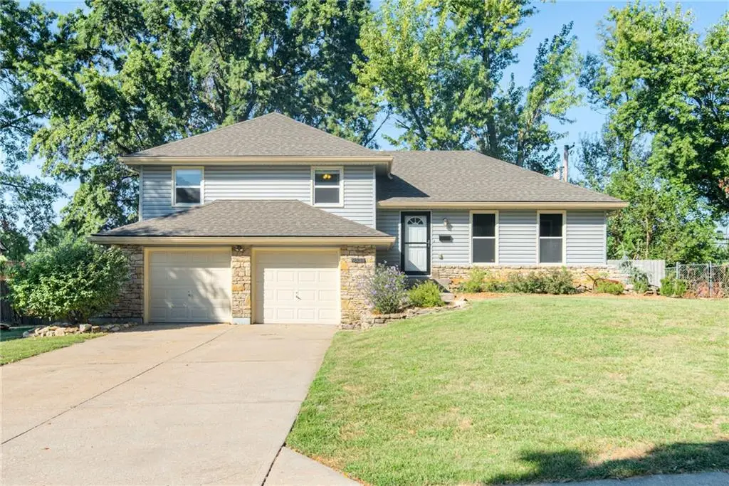 9534 Connell Drive, Overland Park, KS 66212 - #1