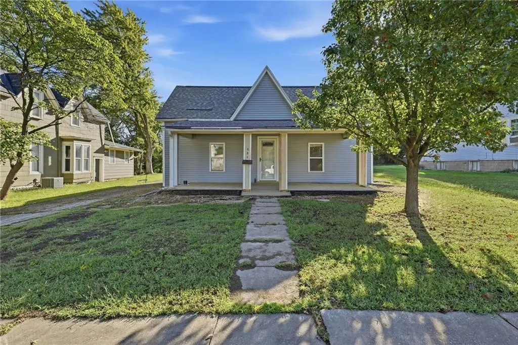 406 S 3rd Street, Odessa, MO 64076 - #1