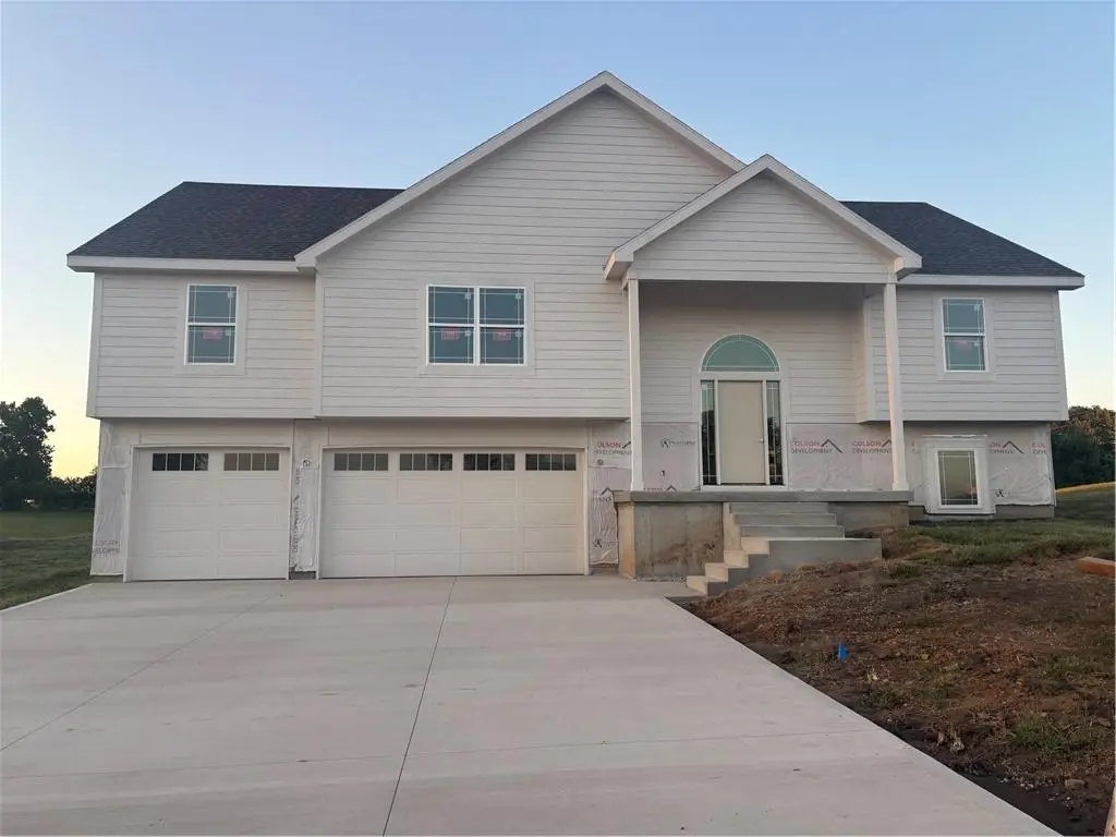 41 SW 150 Road, Warrensburg, MO 64093 - #1