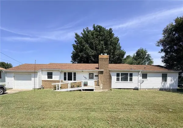 100 W Lee Street, Butler, MO 64730