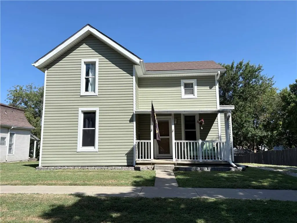 805 W Main Street, Savannah, MO 64485 - #1