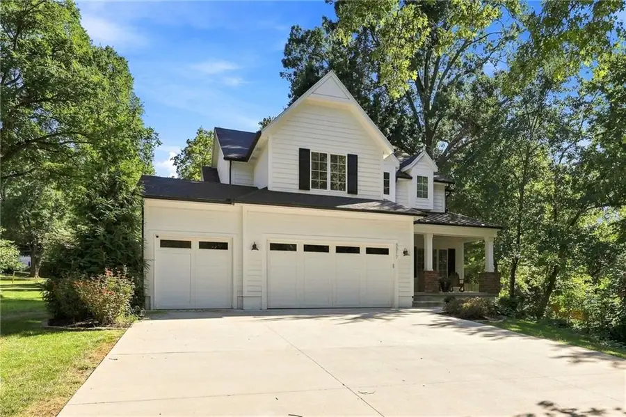 5917 W 61st Terrace, Mission, KS 66202 - #2