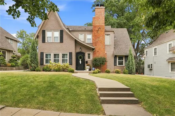 624 W Dartmouth Road, Kansas City, MO 64113