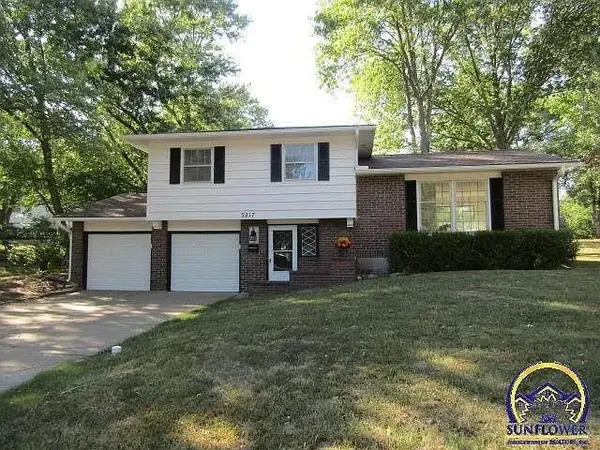 3217 Westwood Court, Topeka, KS 66614