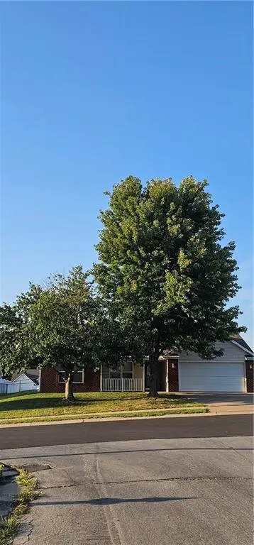 3405 Stardust Drive, St Joseph, MO 64503
