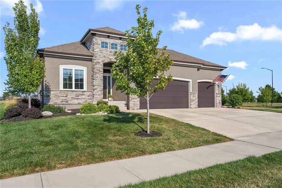 25048 W 112th Terrace, Olathe, KS 66061 - #3