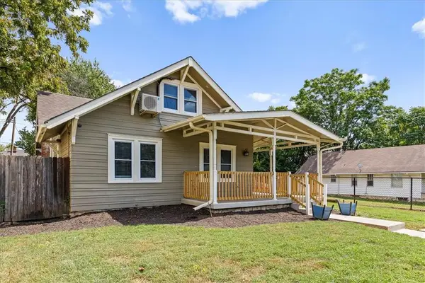 8315 Paseo Boulevard, Kansas City, MO 64131
