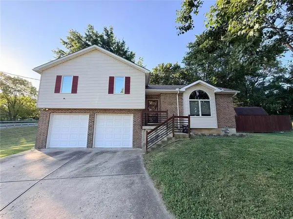 5215 Douglas Avenue, Kansas City, KS 66106