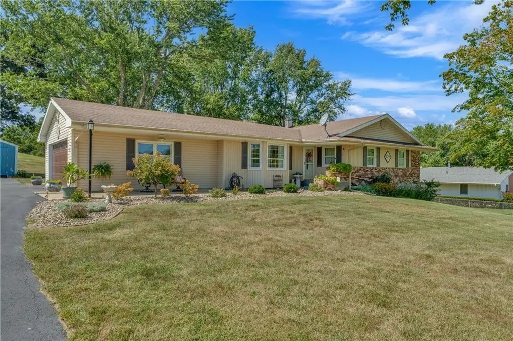 9664 K7 Highway, Atchison, KS 66002 - #1