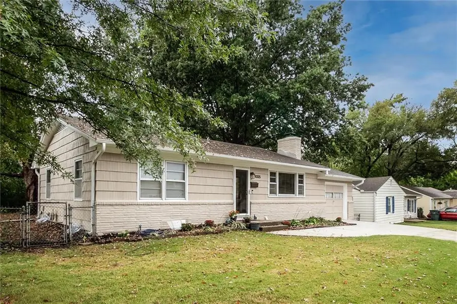 1025 E Elm Street, Olathe, KS 66061 - #3