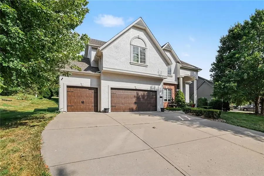 8509 N Eastern Avenue, Kansas City, MO 64157 - #3