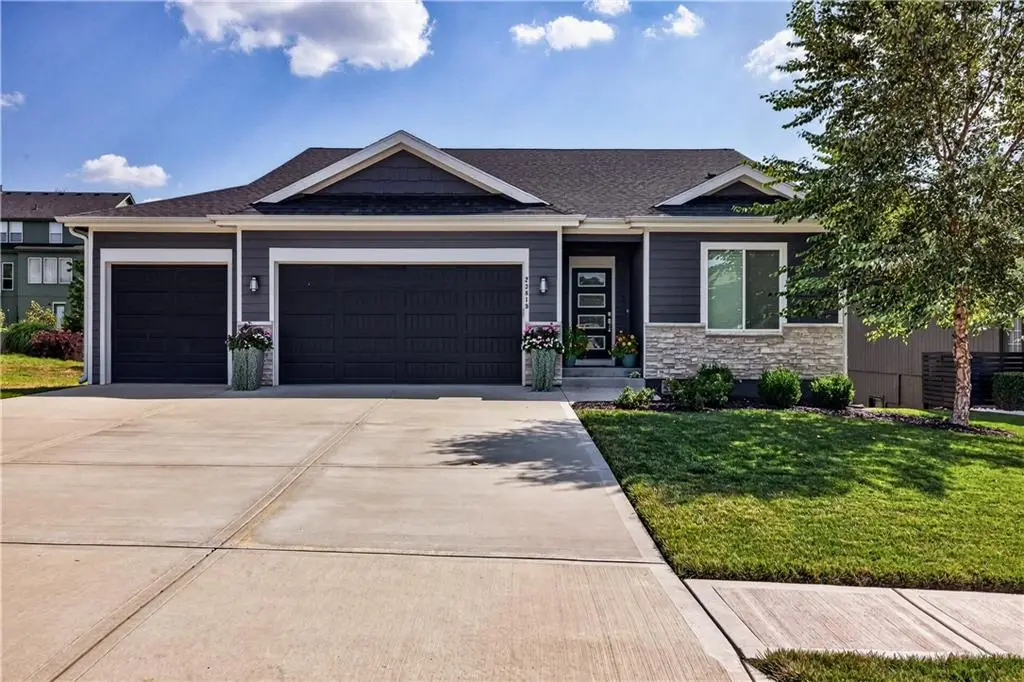 23819 W 125th Terrace, Olathe, KS 66061 - #1