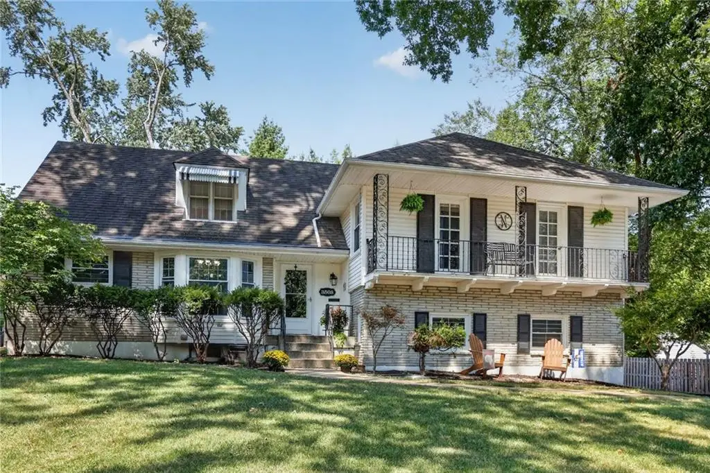 3508 W 53rd Street, Roeland Park, KS 66205 - #1