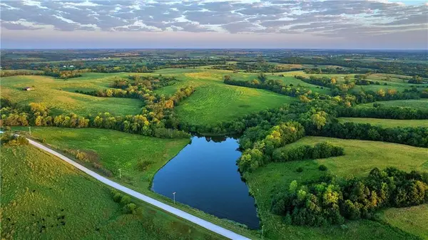 W 310th Street, Bethany, MO 64424
