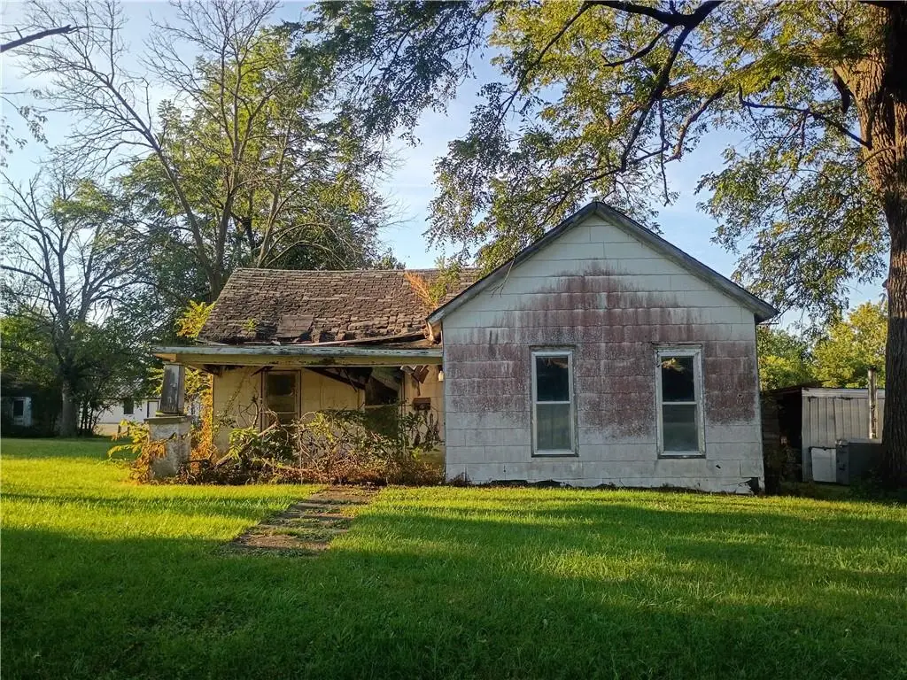 109 W 5th Street, Stanberry, MO 64489 - #1