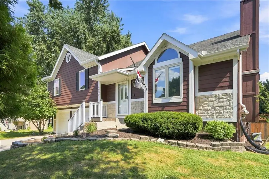 14685 S Constance Court, Olathe, KS 66062 - #3