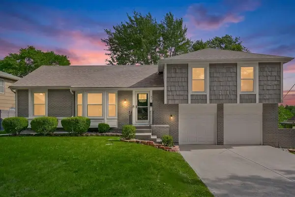 42 E 106 Street, Kansas City, MO 64114