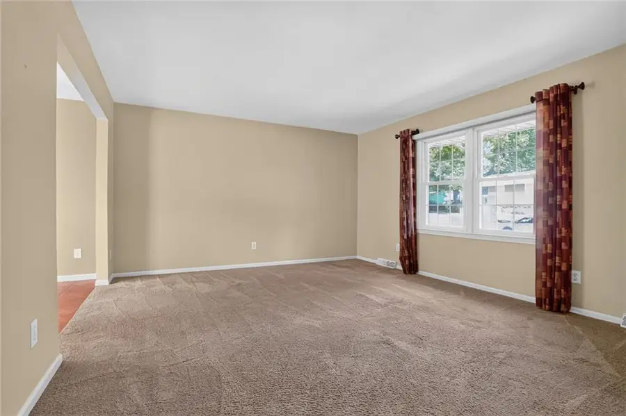 901 NE 80th Terrace, Kansas City, MO 64118 - #2
