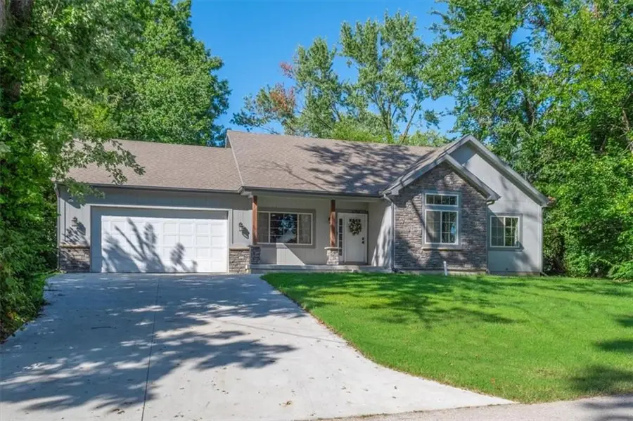 6254 Webster Avenue, Kansas City, KS 66104 - #2