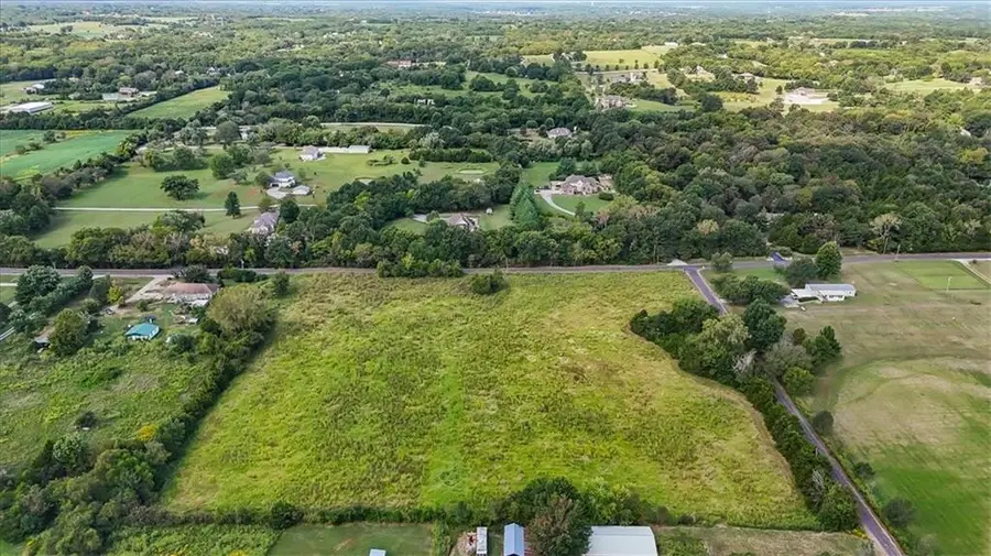 34505 E Schoonover Road, Lone Jack, MO 64070 - #2