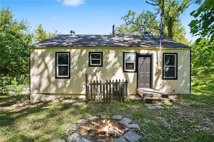 5129 Freeman Avenue, Kansas City, KS 66102 - #2