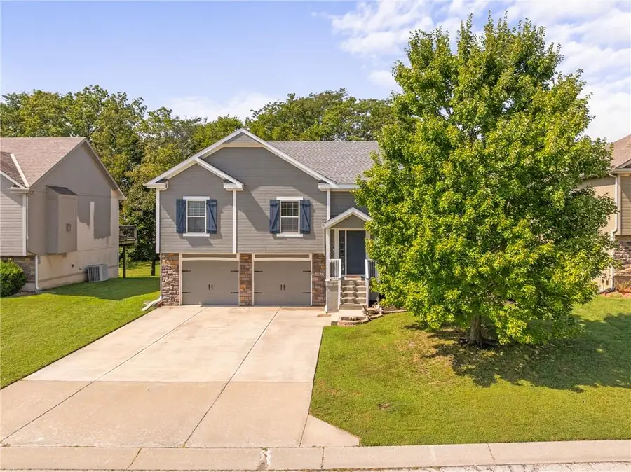 9025 SW 10th Street, Blue Springs, MO 64064 - #3