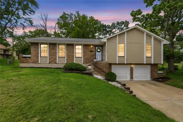 1718 E 97th Terrace, Kansas City, MO 64131