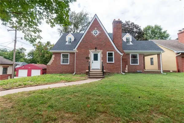 412 N 25th Street, St Joseph, MO 64501