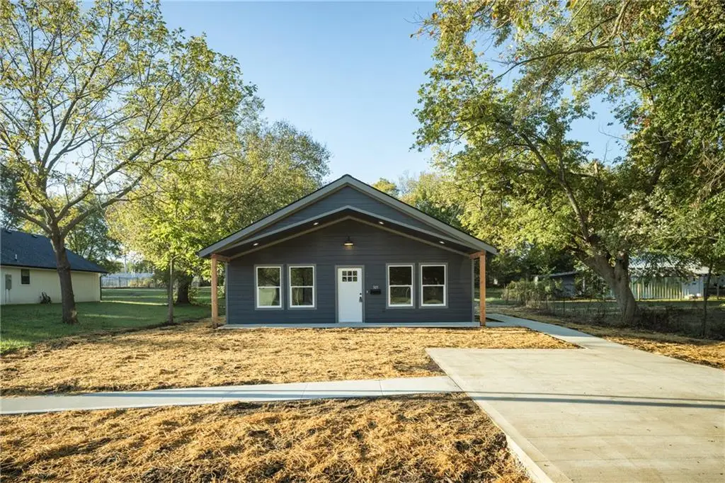 305 E Pacific Street, Holden, MO 64040 - #1