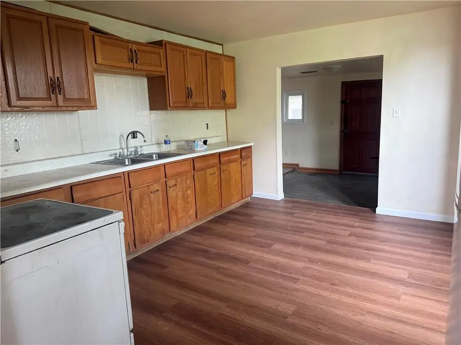 416 Massachusetts Street, Saint Joseph, MO 64504 - #3