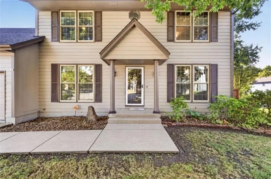 1501 SE Long Place, Lees Summit, MO 64063 - #3
