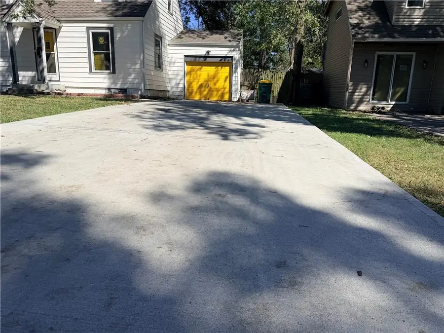 2619 N 46th Terrace, Kansas City, KS 66104 - #3