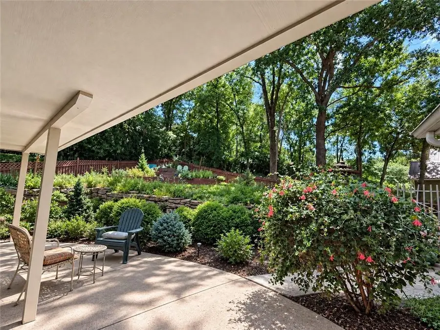 305 Lancelot Drive, Liberty, MO 64068 - #2