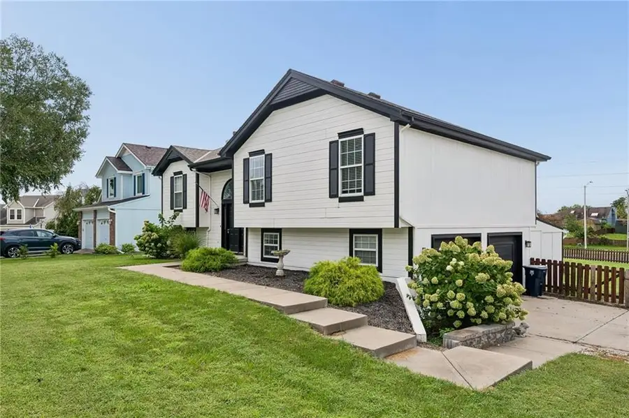 8501 NE 108th Terrace, Kansas City, MO 64157 - #2