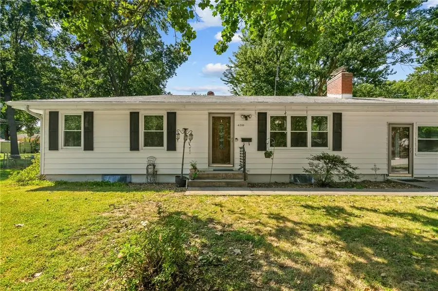 6200 Hedges Avenue, Raytown, MO 64133 - #2