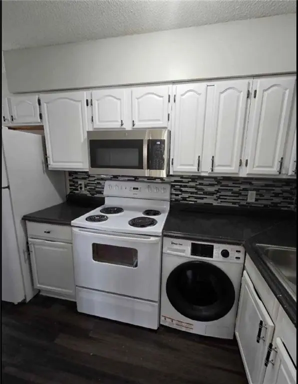 15208 Bellaire Avenue, Grandview, MO 64030 - #2