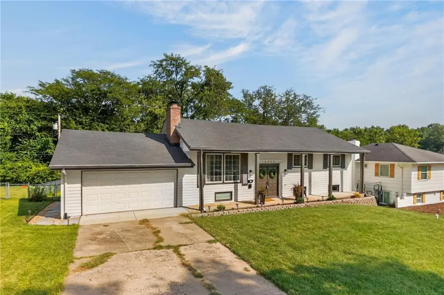 10923 Myrtle Avenue, Kansas City, MO 64137 - #3