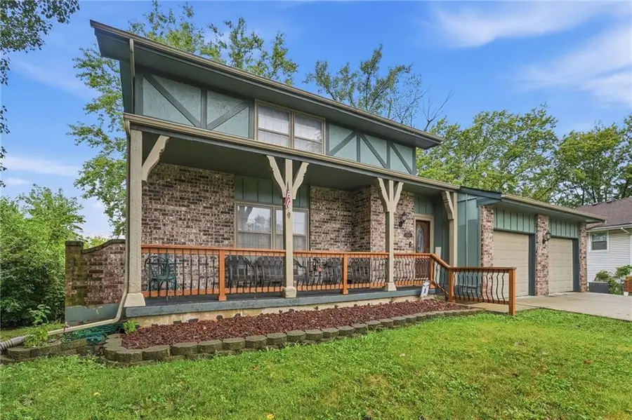 14622 Laquinta Street, Grandview, MO 64030 - #3