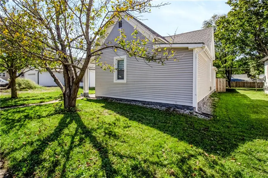 118 S Quincy Avenue, Sedalia, MO 65301 - #3
