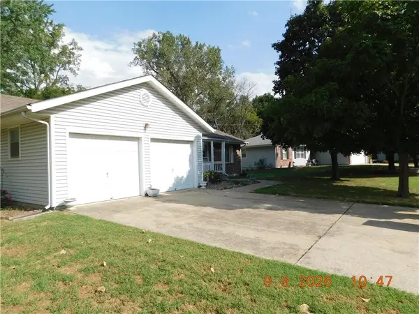 400 Ann Avenue, Harrisonville, MO 64701