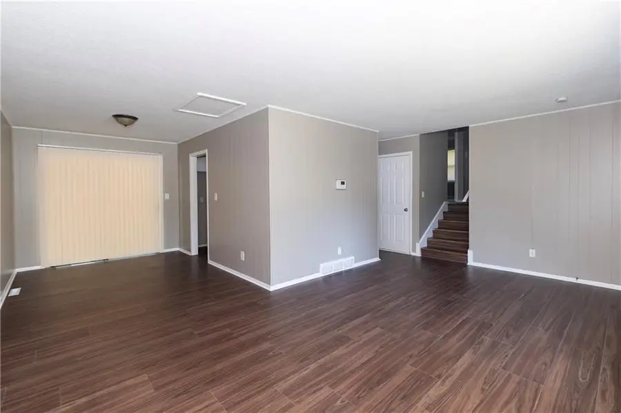 11815 Armitage Drive, Kansas City, MO 64134 - #3