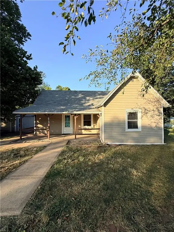 324 Main Street, Nortonville, KS 66060
