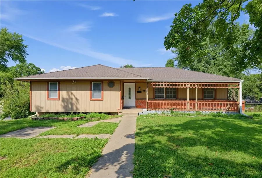 9816 Bellaire Street, Kansas City, MO 64134 - #3