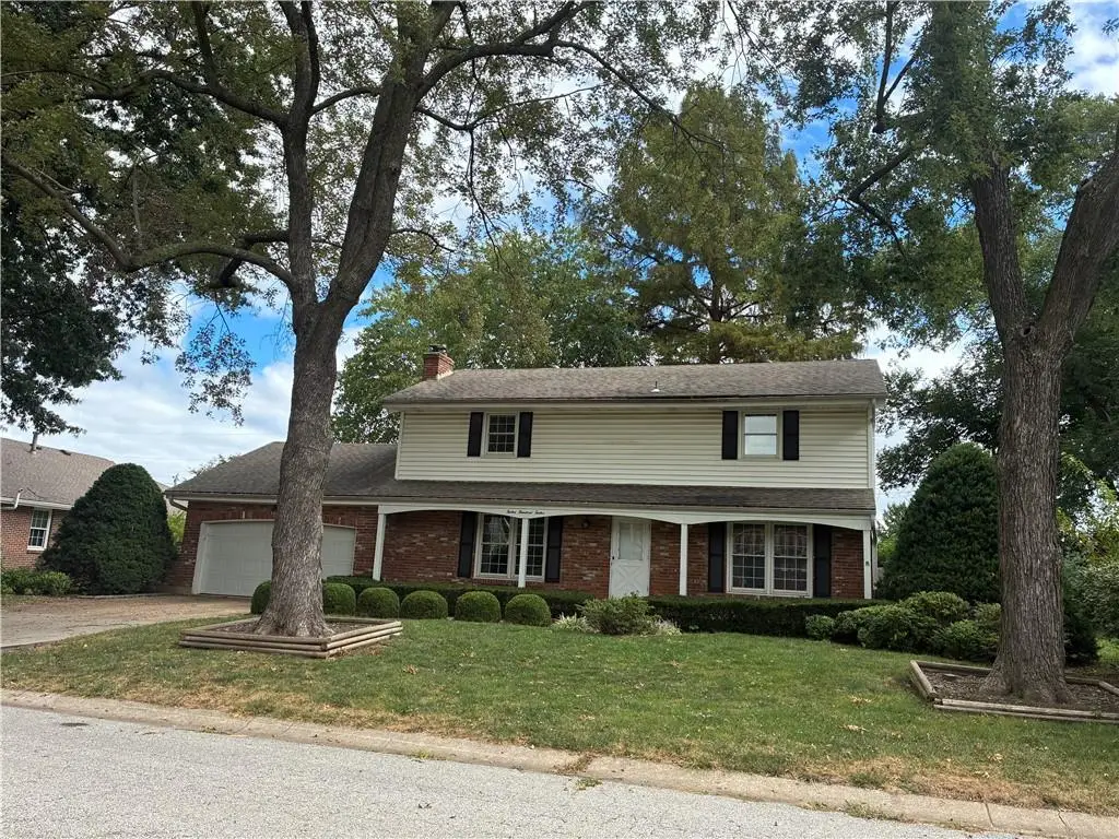 1212 SW Horizon Drive, Blue Springs, MO 64015 - #1