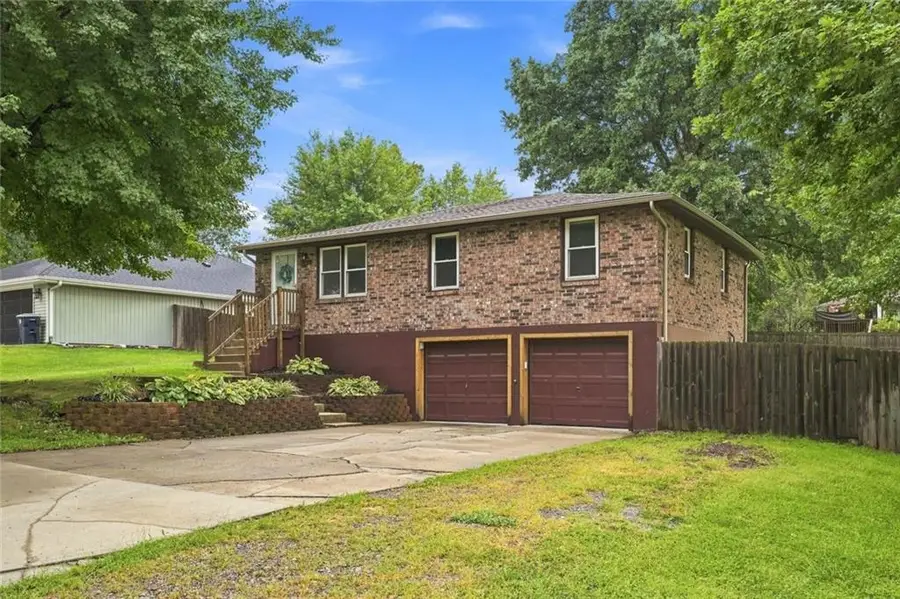 10728 N Walnut Street, Kansas City, MO 64155 - #3