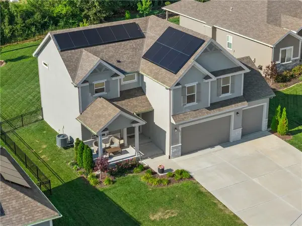 409 SW Nelson Drive, Blue Springs, MO 64014