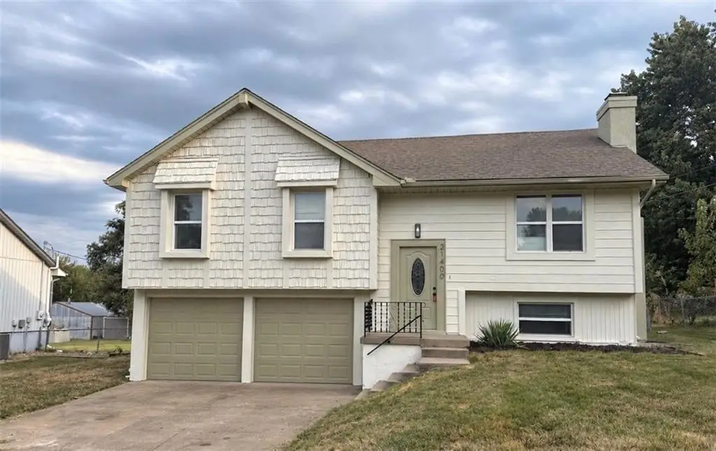 21400 W 181st Terrace, Olathe, KS 66062 - #1